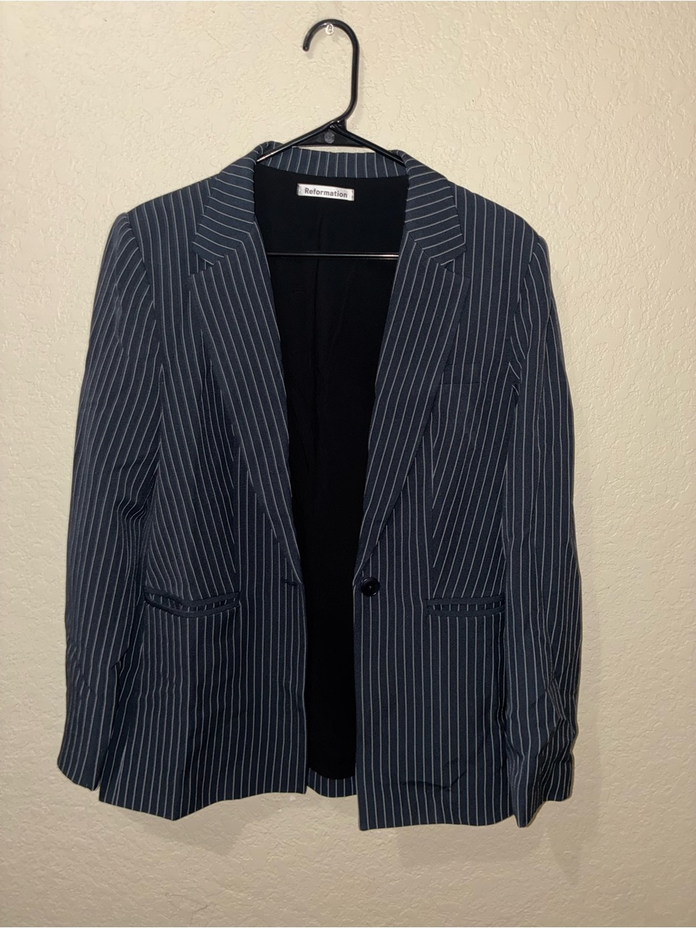 Reformation DamaBZR Women's Navy/White Striped Blazer Size M - Picture 3 of 5